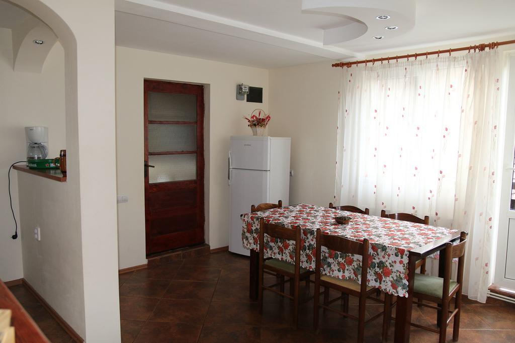 Casa Maria Busteni - Poiana Tapului Esterno foto