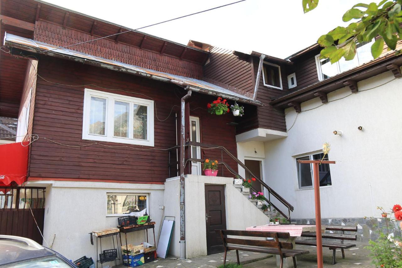 Casa Maria Busteni - Poiana Tapului Esterno foto